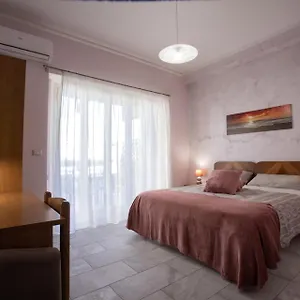 3* Bed & Breakfast Etna Sea House